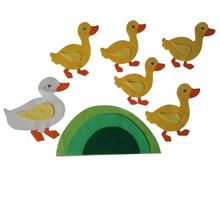 Load image into Gallery viewer, Five Little Ducks went out one Day Felt Set Pattern